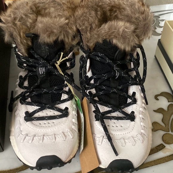 Flower mountain - Picture 6 of 7